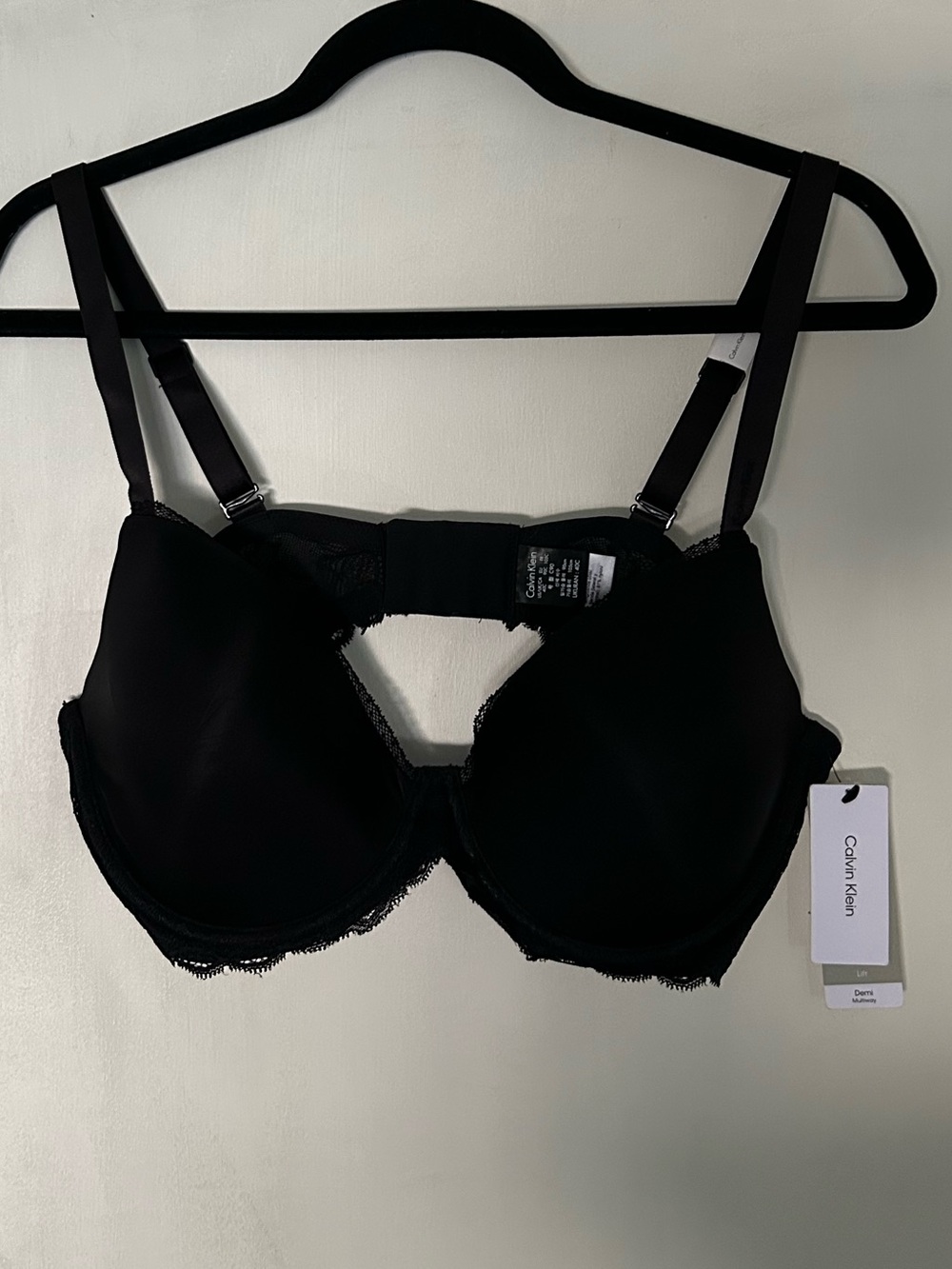 Calvin Klein 40C Black T-Shirt Lift Bra w/ Lace Trim - Picture 1 of 7
